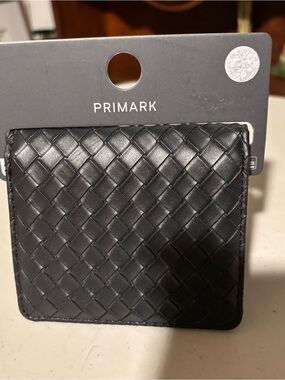 Primark Black Woven Cardholder. New